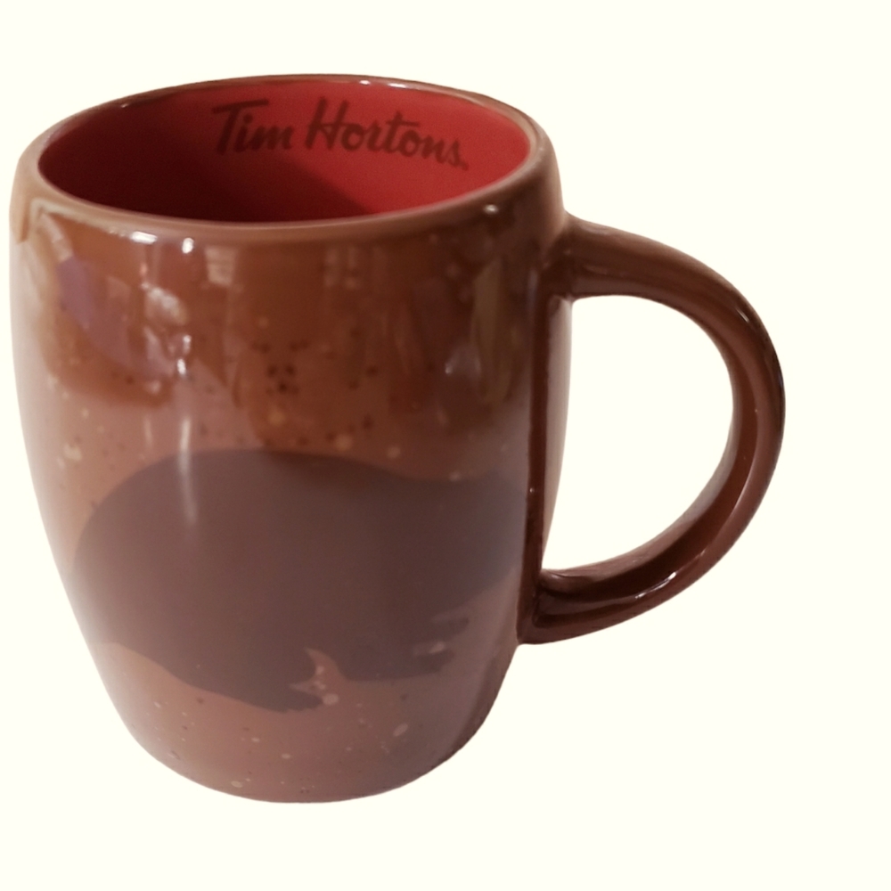 TIM HORTONS 2016 Limited Edition Beaver Coffee Cup Mug 016